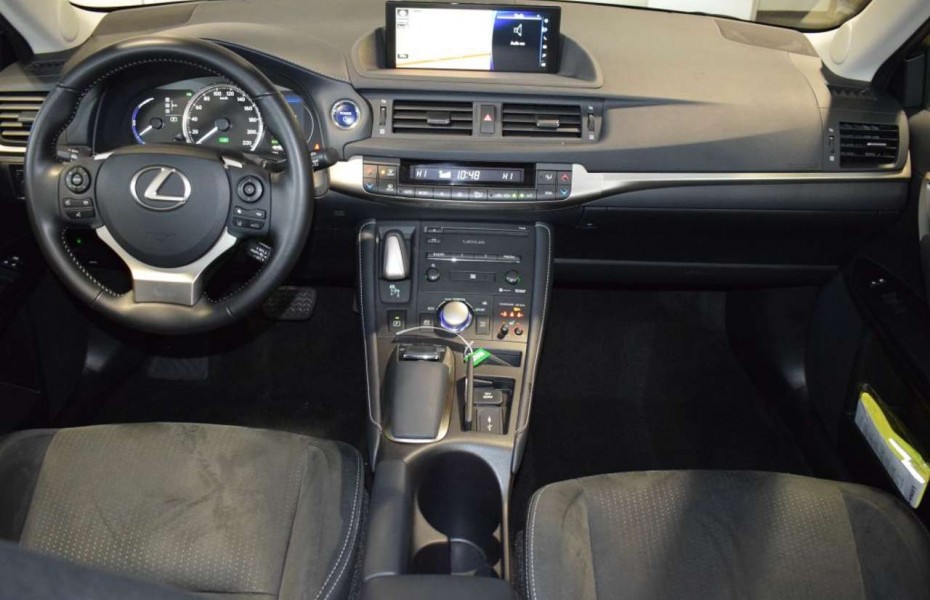 Lexus CT 200h Executive Line PARK ASSISTENT * NAVI