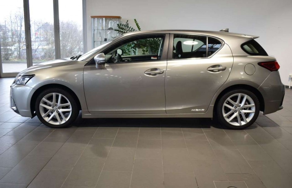 Lexus CT 200h Executive Line PARK ASSISTENT * NAVI