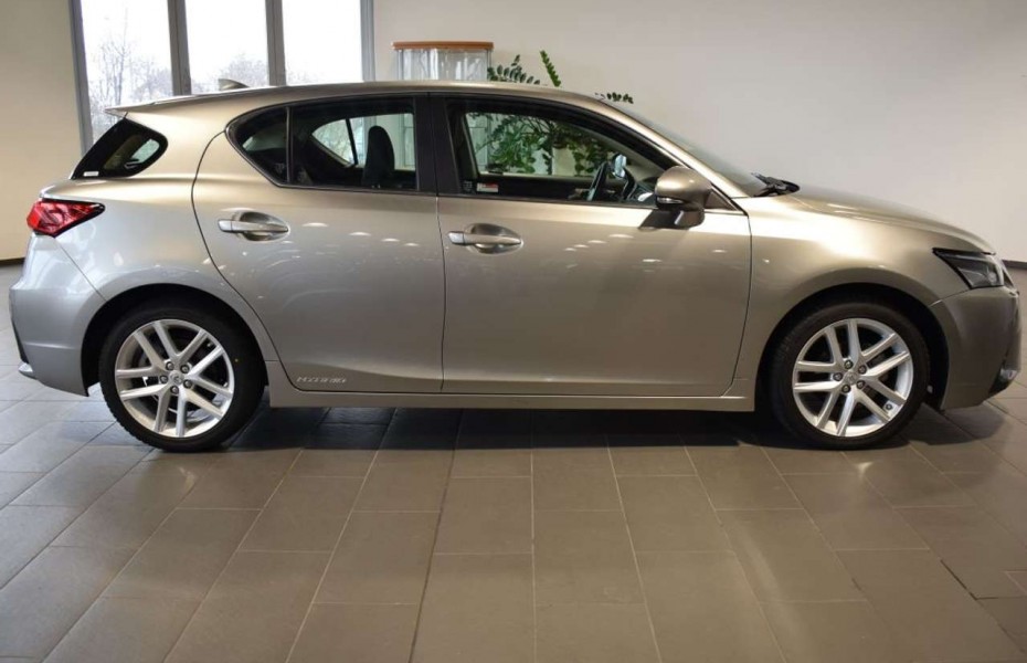 Lexus CT 200h Executive Line PARK ASSISTENT * NAVI