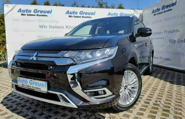 Mitsubishi Outlander 2.4 TOP sw VORFÜHRWAGEN!