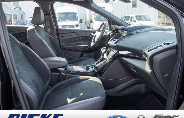 Ford Kuga ST-Line 4x4 KLIMA SYNC PDC AHK SHZ NAVI