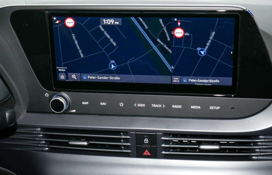 Hyundai i20 1.0 TGDI Connect & Go Navi Bose Carplay