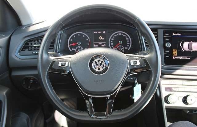 Volkswagen T-Roc 1.0 TSI NAVI/BLUETOOTH/DAB/SHZ/PDC