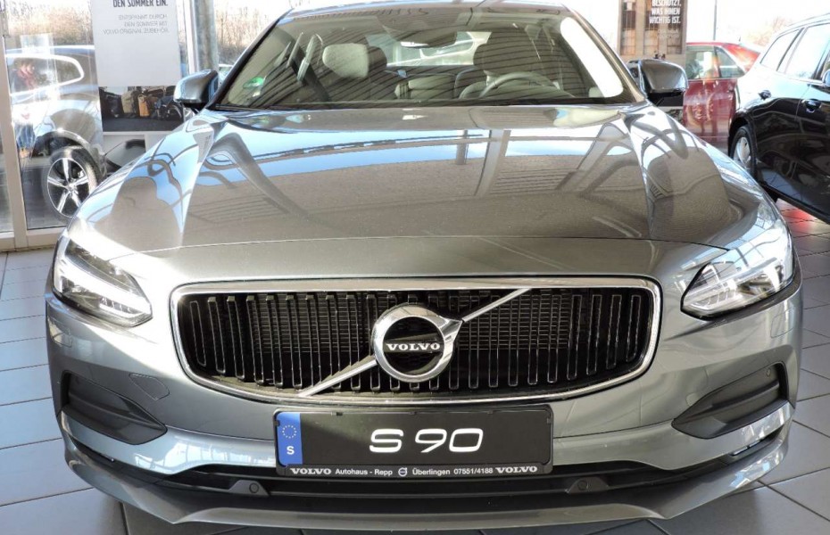 Volvo S90 T4 Geartronic Momentum