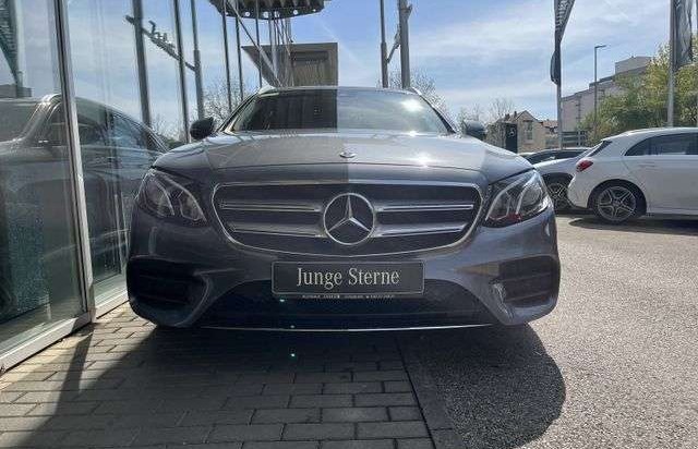 Mercedes-Benz Třídy E 220d 4M T-Modell AMG *LED*COMAND*BURMESTER*