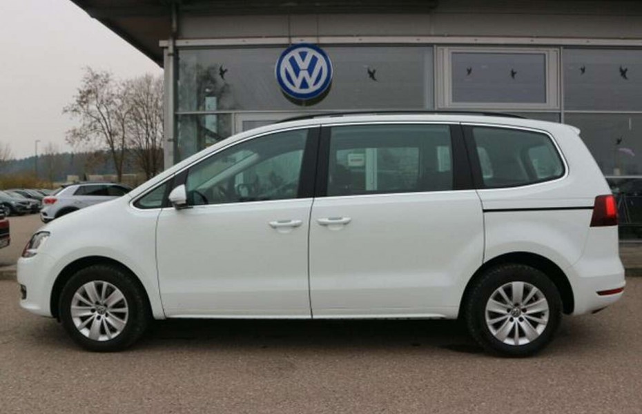 Volkswagen Sharan 2.0 TDI COMFORTLINE 7-SITZER GARANTIE+NAV