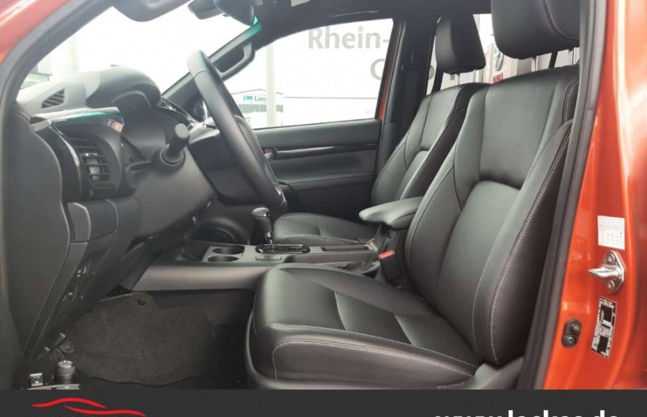Toyota Hilux Double Cab EXECUTIVE 4x4 AUTOMATIK KAMERA LEDER