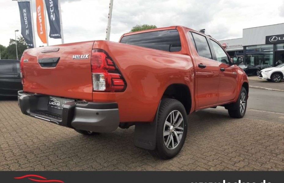 Toyota Hilux Double Cab EXECUTIVE 4x4 AUTOMATIK KAMERA LEDER