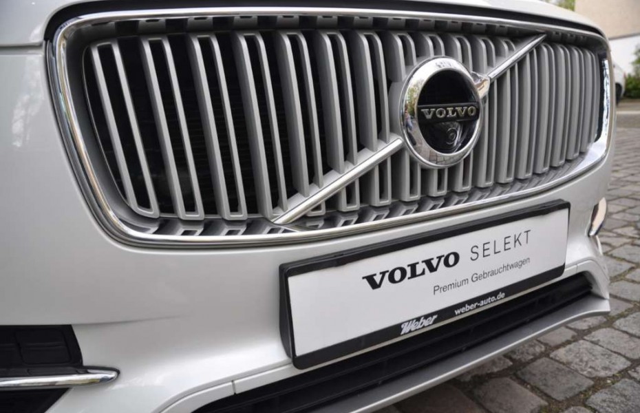 Volvo XC90 D5 AWD Inscription Pano HUD 360 21 Taž AdTemp