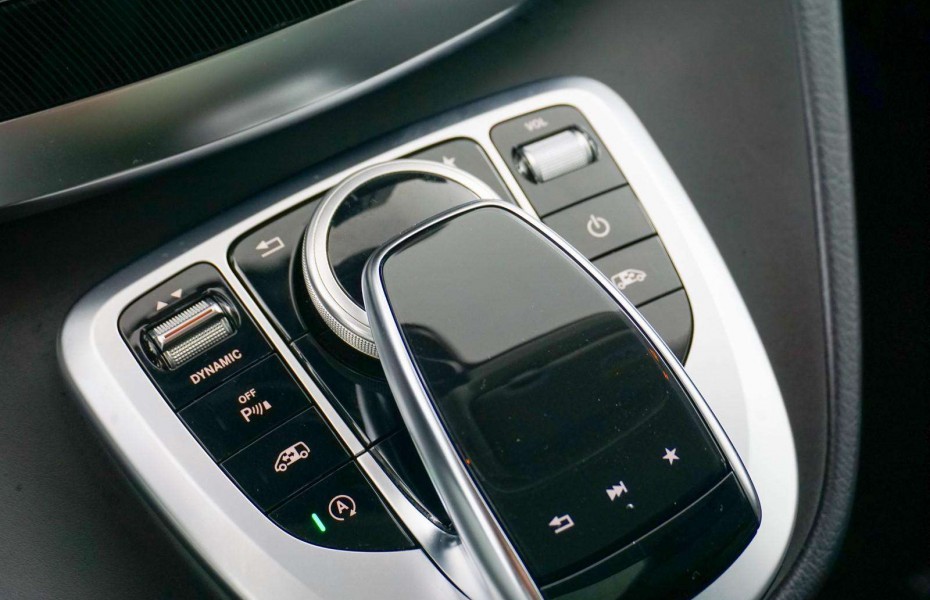 Mercedes-Benz Třídy V d Lang LED Distronic AHK Pano Standheizung