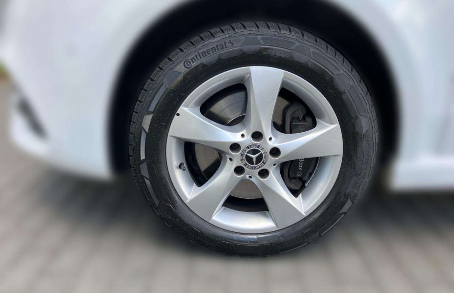 Mercedes-Benz Třídy V d long 4M AMG AHK Burm Night Kam Totw Ambi