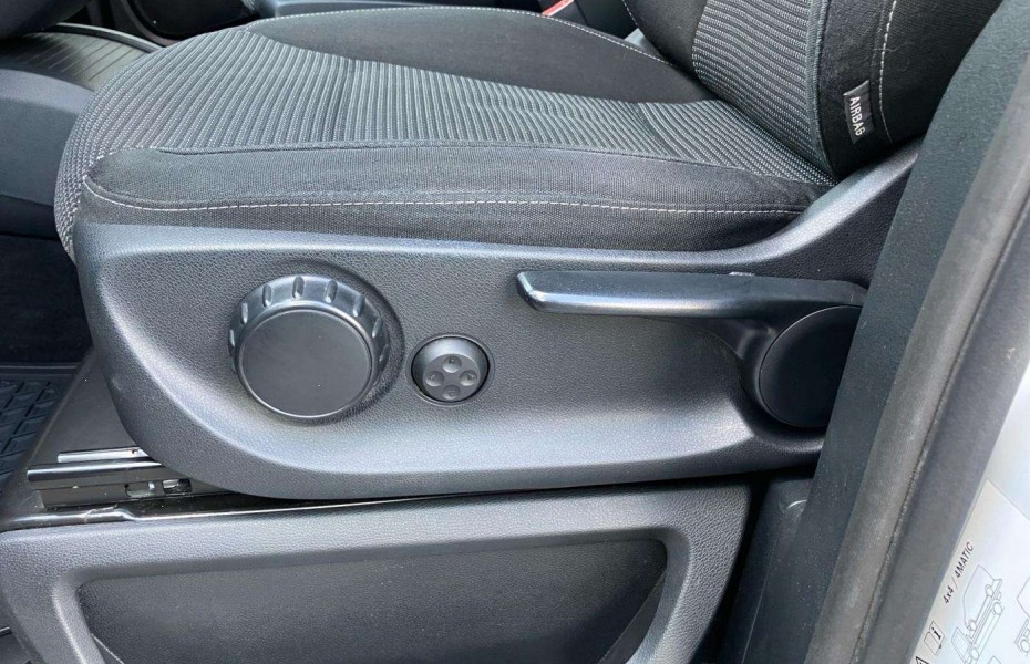 Mercedes-Benz Třídy V d long 4M AMG AHK Burm Night Kam Totw Ambi