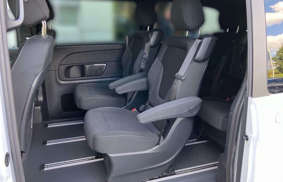 Mercedes-Benz Třídy V d long 4M AMG AHK Burm Night Kam Totw Ambi