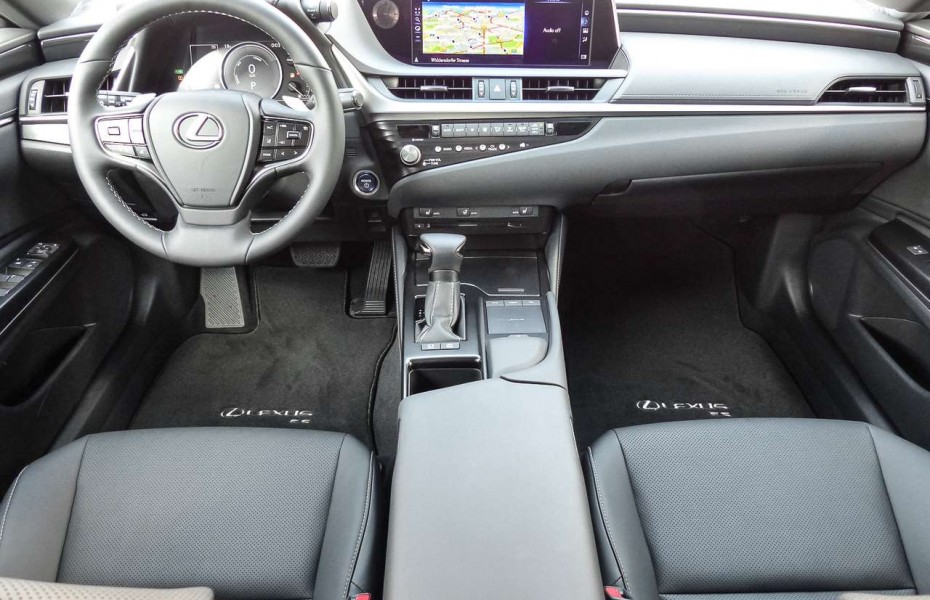 Lexus ES 300h Style Edition Prem.-Navi, el. Sitzverst.