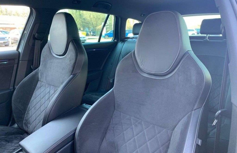 Škoda Superb Combi 2.0 TDI 4x4 DSG Sportline