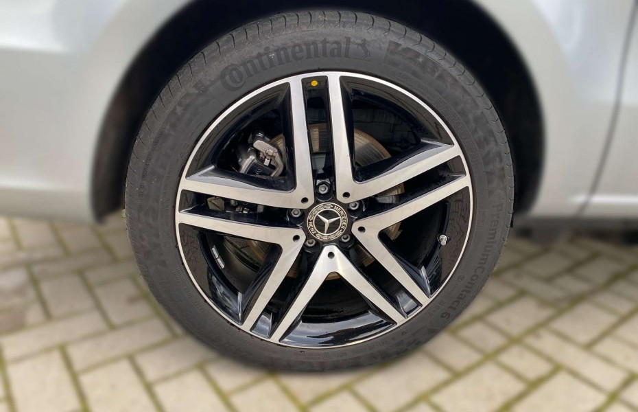 Mercedes-Benz Třídy V MOPF Allrad Leder AHK 2,5t Burmester