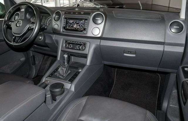 Volkswagen Amarok 2.0 TDI 4M HUNTER Highline LED AT AHK Xen