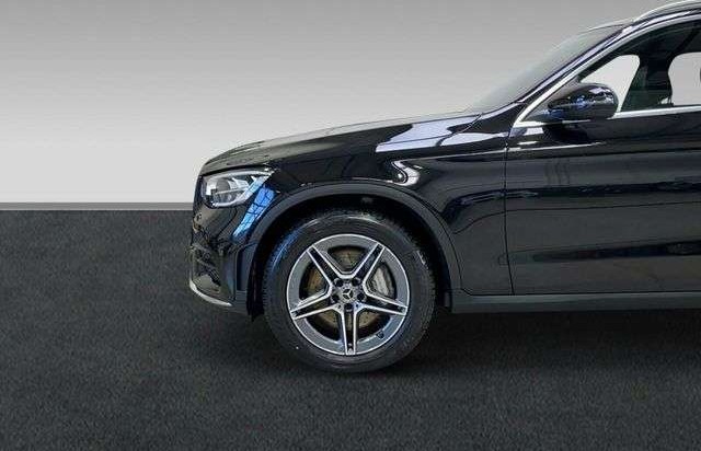 Mercedes-Benz GLC 220d 4M+AMG+DISTRONIC+Kamera+LED+AHK+SHZ+19