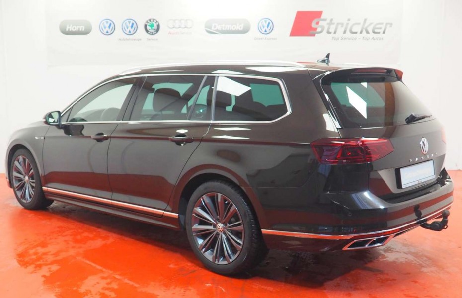 Volkswagen Passat Variant R-Line 2.0TDI DSG #444,-ohne Anzahlung Navi AHK P