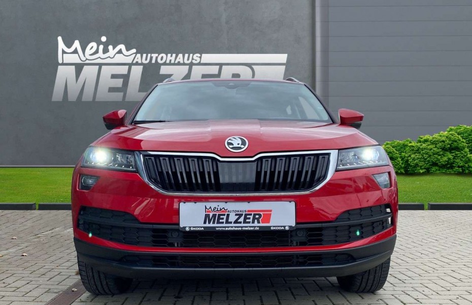 Škoda Karoq STYLE 1,5TSI 110kW DSG +ACC+KESSY+CarPlay+ Klima