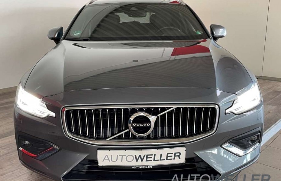 Volvo V60 D4 Inscription  BLIS Navi Leder LED 18'ALU