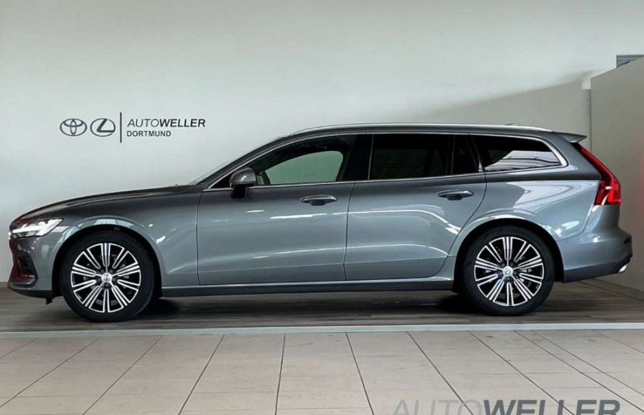 Volvo V60 D4 Inscription  BLIS Navi Leder LED 18'ALU