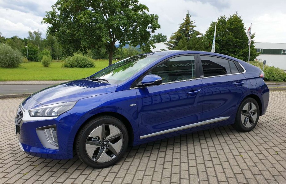 Hyundai Ioniq Hybrid 1.6  Premium DAB+ Navi Apple LED Totwinkel