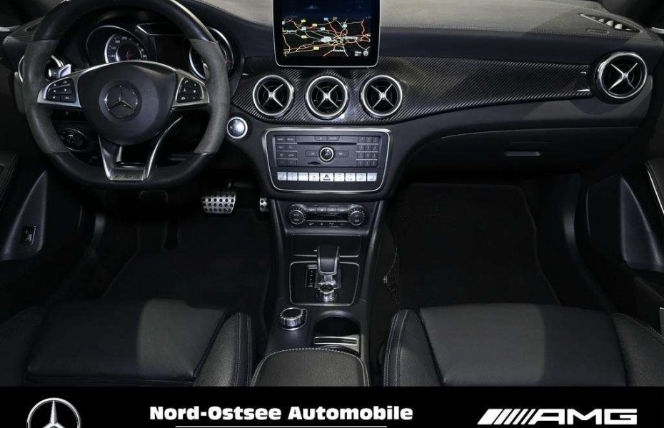 Mercedes-Benz GLA 45 AMG Comand 4M Pano Drivers P. 360 Night