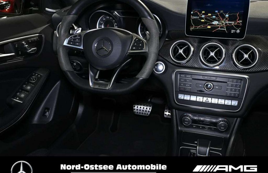 Mercedes-Benz GLA 45 AMG Comand 4M Pano Drivers P. 360 Night