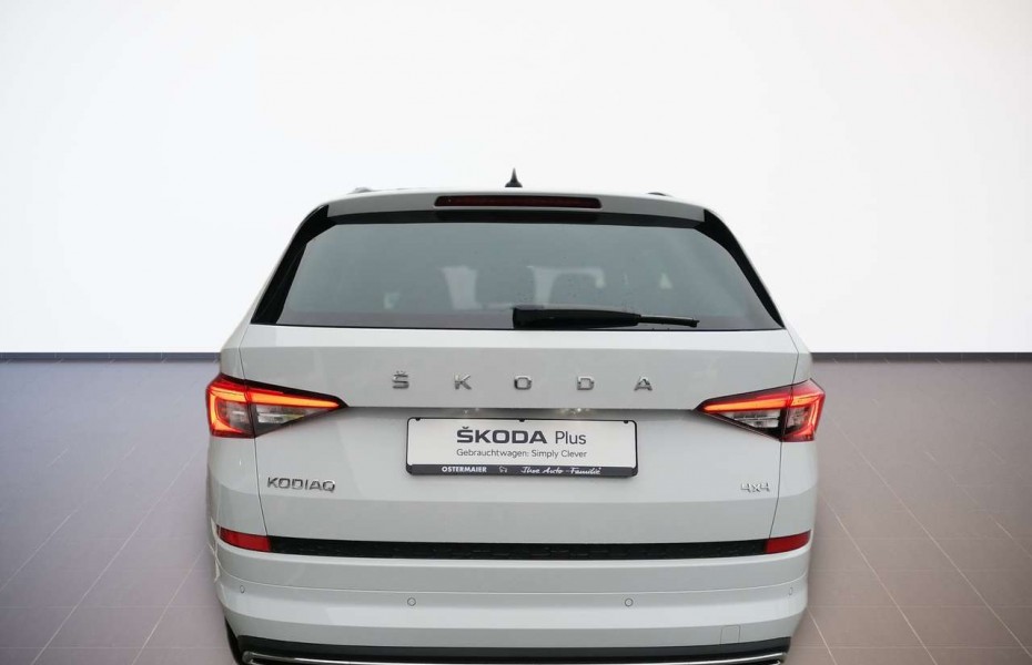 Škoda Kodiaq SportLine 4x4 2.0TDI DSG Navi LED ACC DCC