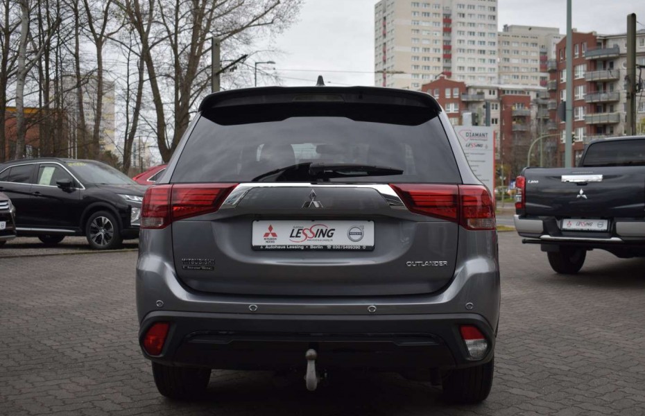 Mitsubishi Outlander Active+ 2.0 MIVEC ClearTec 2WD CVT