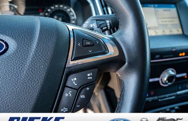 Ford Edge Vignale 4x4 SHZ MATRIX-LED NAVI ACC B&O