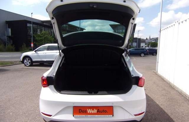 SEAT Leon 1.5 TSI Style LED ACC AHK Navi Klima Navi