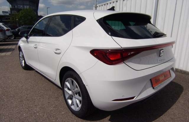 SEAT Leon 1.5 TSI Style LED ACC AHK Navi Klima Navi