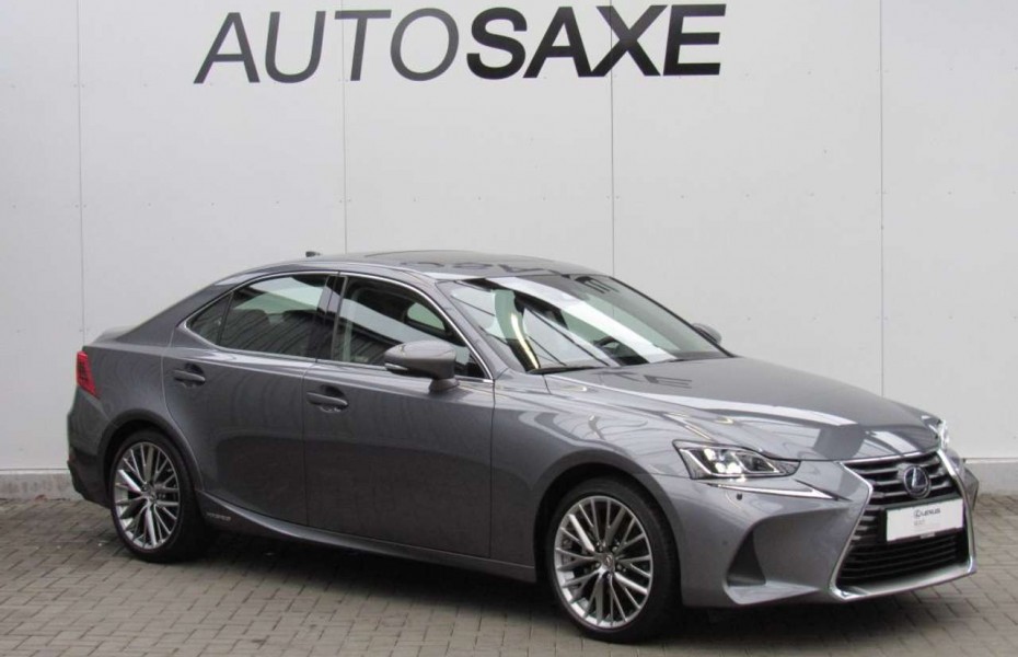 Lexus IS 300 300h Luxury Line*LED*NAVI*LEDER*GSHD*AHK*LMR*