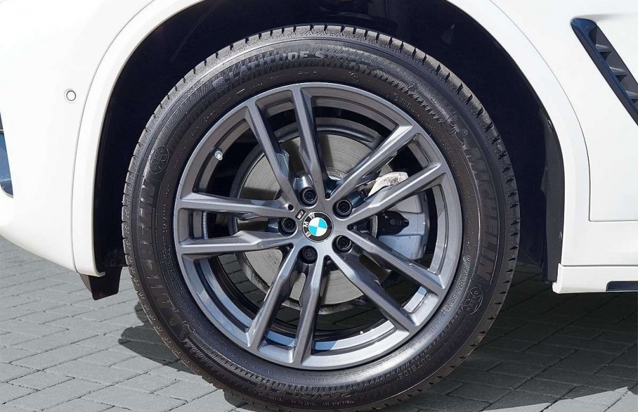 BMW X3 xDrive20i M Sport Head-Up AHK Standheizung Glasdac
