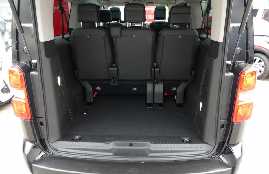 Toyota ProAce Verso 2.0 D-4D L2 Team Leder Navi Xenon Executive