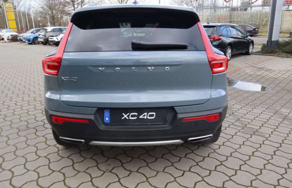 Volvo XC40 T4 Geartr. Inscription+Xenium+AHZV+Allwetter