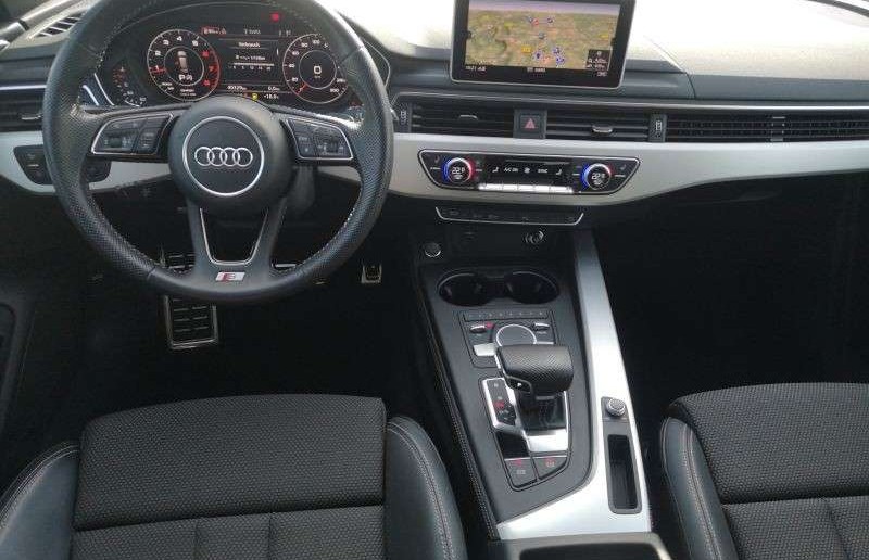 Audi A4 40 TFSI S-tronic sport S-Line Virtual