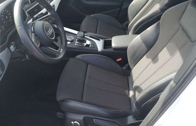 Audi A4 40 TFSI S-tronic sport S-Line Virtual