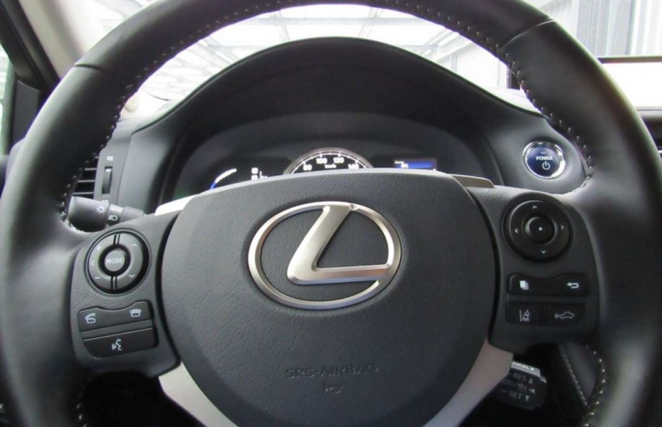 Lexus CT 200h Style Edition*LED*NAVI*KLIMA*KAMERA*SHZ*