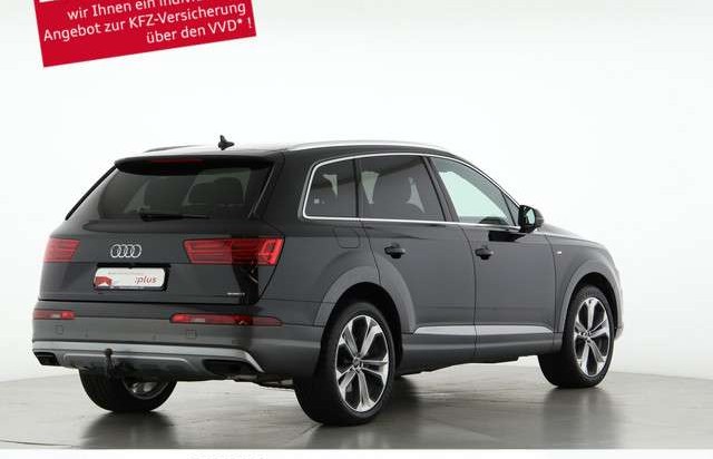 Audi Q7 50 Quattro S line NAV AHK BOSE NACHT MATRI