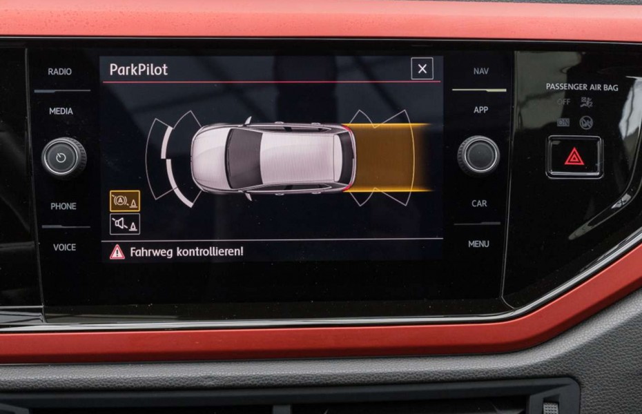 Volkswagen Polo GTI 2.0 TSI DSG Navi Pano LED Apple AdTemp
