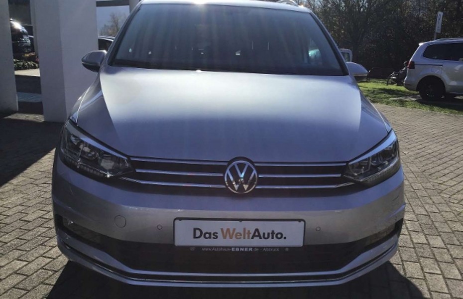 Volkswagen Touran UNITED 1.5TSI ACC,LED,NAVI,RFK,7-SITZER,SHZ,KLIMA