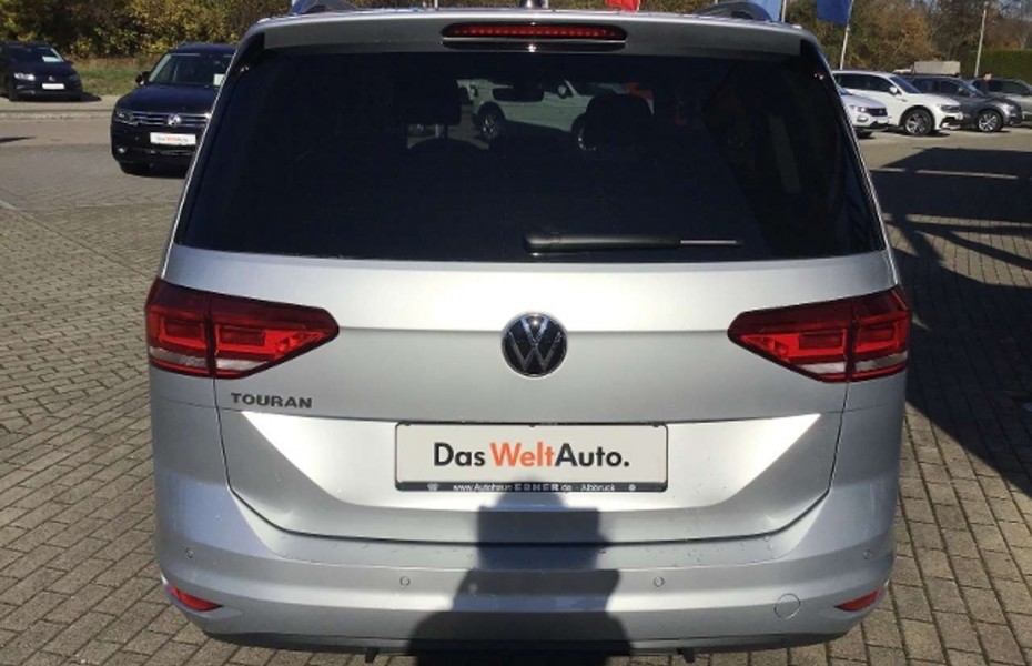 Volkswagen Touran UNITED 1.5TSI ACC,LED,NAVI,RFK,7-SITZER,SHZ,KLIMA