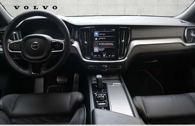 Volvo V60 B4 R-Design Geartr. H/K STANDHEIZUNG ACC