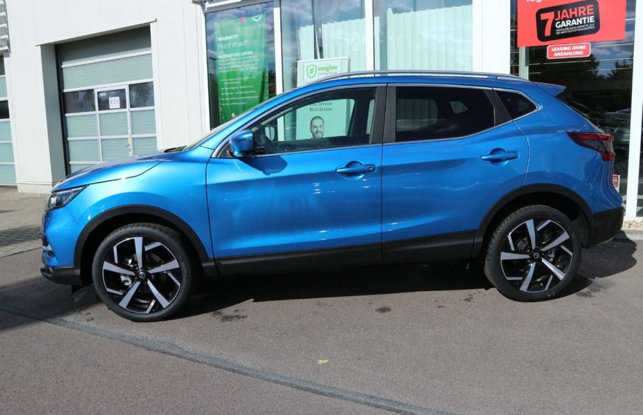 Nissan Qashqai 1.3 DIG-T AKARI DCT 4 Kameras,Navi,LED