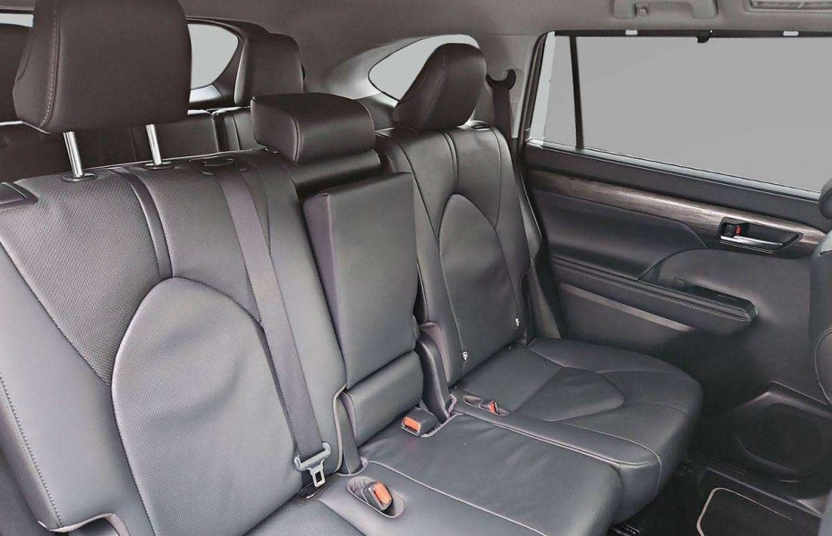 Toyota Highlander 4X4 Hybrid Executive 7-SITZER