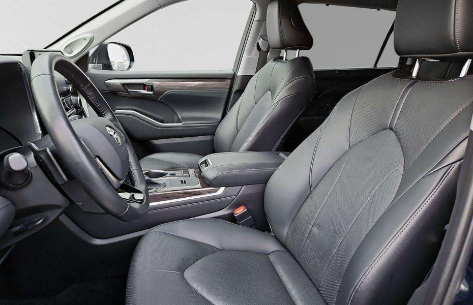 Toyota Highlander 4X4 Hybrid Executive 7-SITZER
