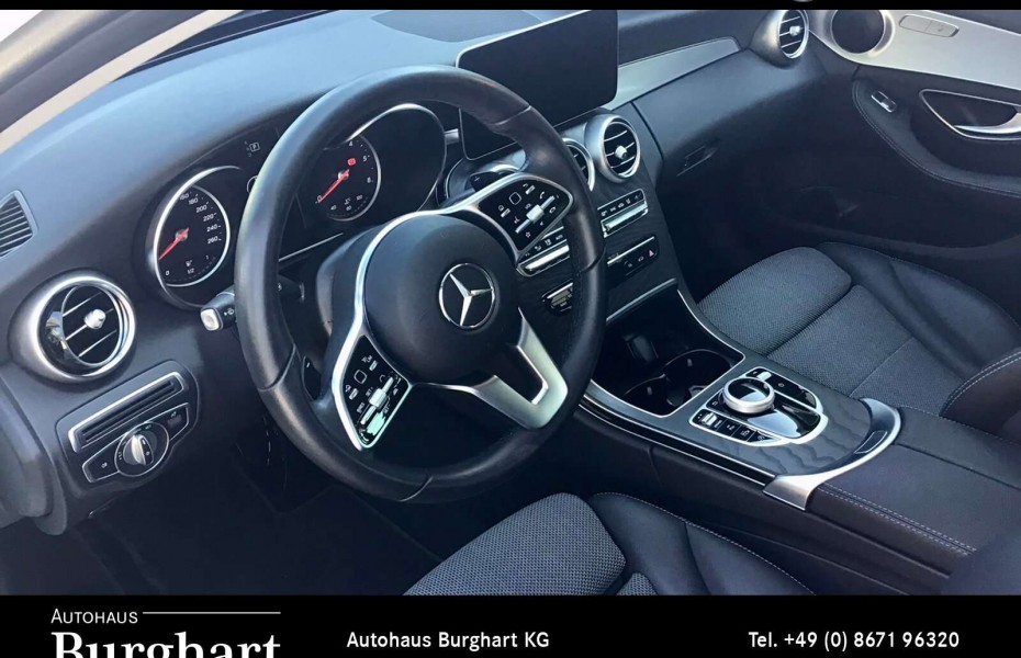 Mercedes-Benz Třídy C T d AVANTGARDE/Distronic/LED/ParkPaket/NAV Navi